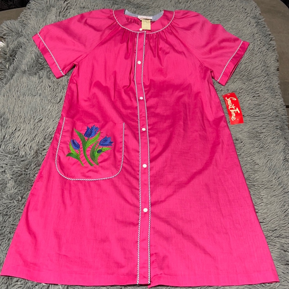 🥰🥰Vintage Smart Time Nightgown Robe Dress 🥰🥰